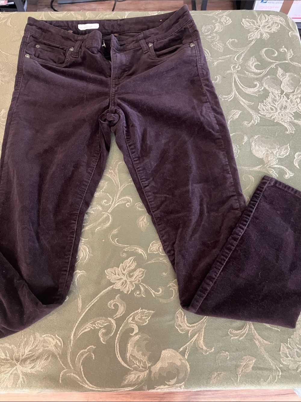 MIA Straight-Leg Corduroy Jeans in Deep Plum